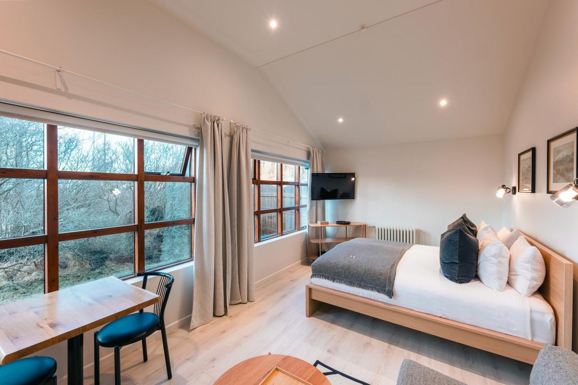 Garthur Stay Inn & Secret Lagoon Included! Флудир Экстерьер фото